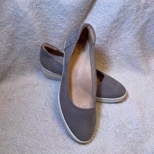 Naturalizer Gray Wedges with Soft Suede Finish